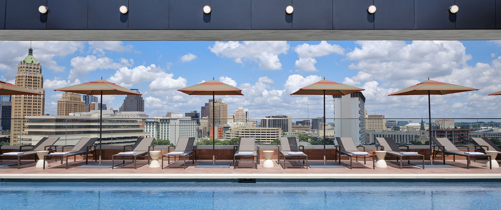 Kimpton Santo Rooftop pool with views of San Antonio